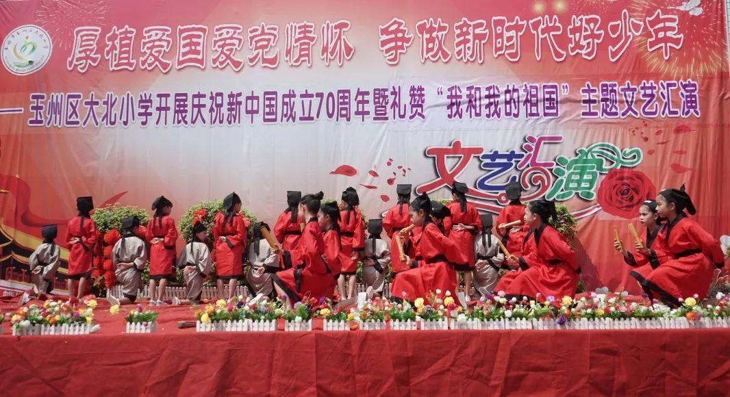 深圳生态连廊首现野生“过客” 鲲鹏径一号桥拍到豹猫过桥
