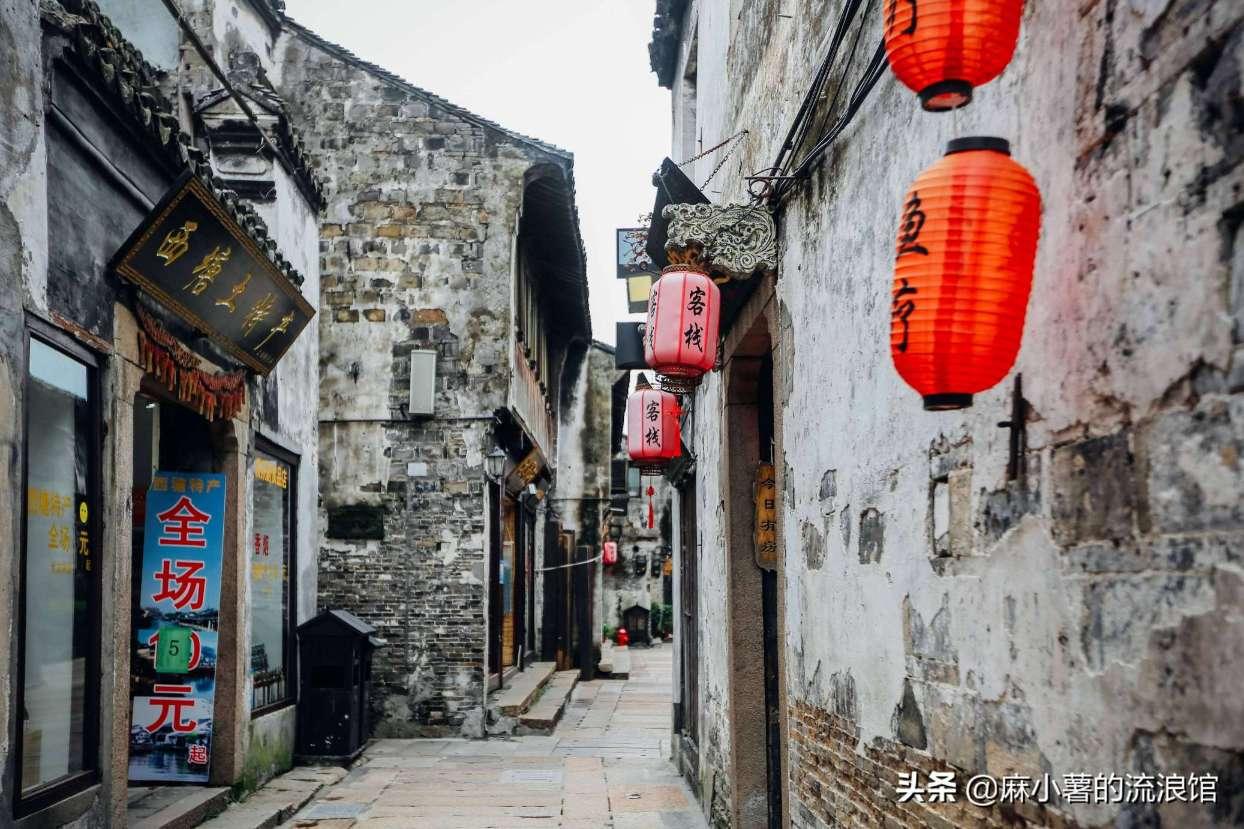 赛场拼搏展风采 团结共进促发展